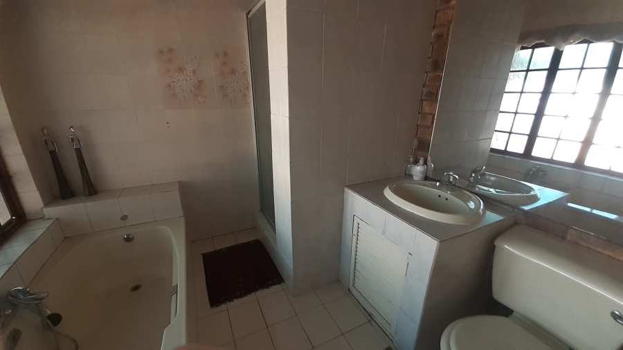 4 Bedroom Property for Sale in Brits North West